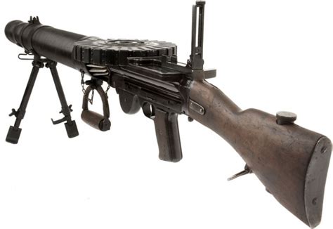 The Lewis gun weighed slightly more than the Browning Automatic Rifle when it was introduced late in World War 1. The gun’s mobility was a huge factor in its success, being able to be used and brought to fire more easily and quickly than the far heavier Vickers that required a six-man crew.